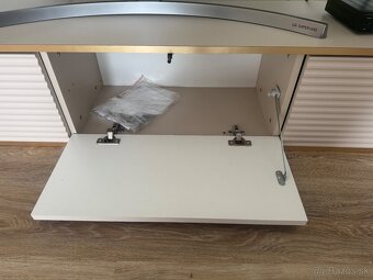 Stolik pod TV - 2