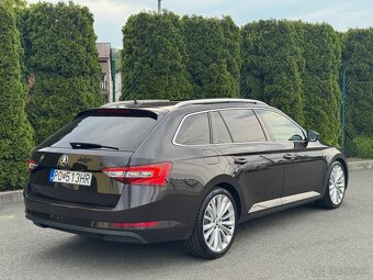 Škoda Superb Combi 2.0 TDI Laurin & Klement 4x4 DSG - 2