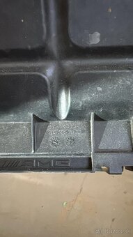 Mercedes w205 amg 2014- vedenie vzduchu - 2