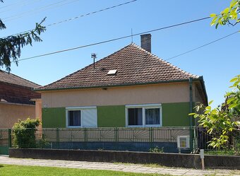 RODINNÝ DOM NA PREDAJ - Iža / CSALÁDI HÁZ ELADÓ - Izsa (SK) - 2