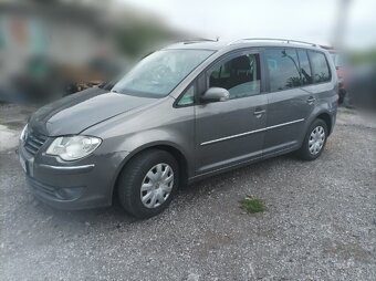 Rozpredám na ND Volkswagen Touran 2.0 benzín CNG - 2
