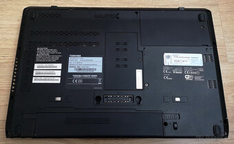 Predám notebook Toshiba (02) - 2