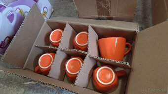 Sada riadov, čajník, hrnček, tanier - 2