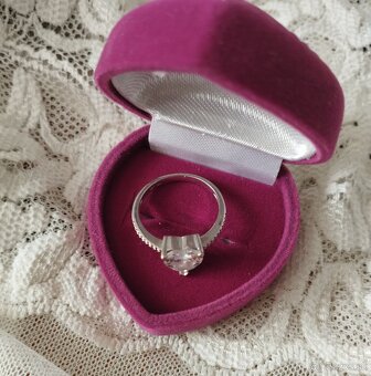 Srdieckovy zasnubny prstienok - 2