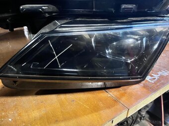 Škoda karoq ľavý svetlomet full led - 2