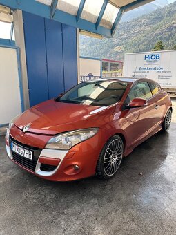 Renault Megane Coupe - 2