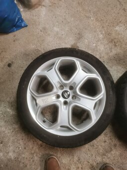 Elektrony 5x108 r18 - 2