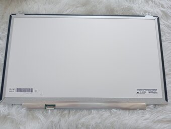predám 17,3" LED SLIM displej LP173WF4 - 2