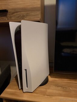 PlayStation 5 (825 GB) s mechanikou - 2