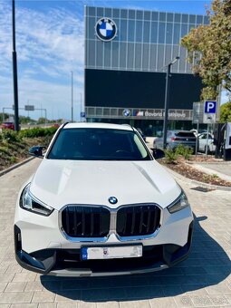 BMW X1  rok 2023 , v záruke - 2