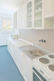 Biela kuchynská linka - 2