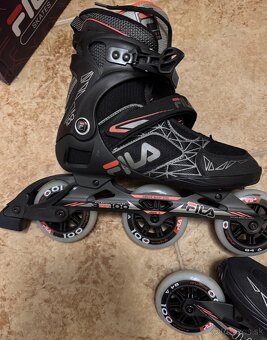 Predam Fila Legacy Pro 100mm Black / Red 42.5 ako nove, unis - 2