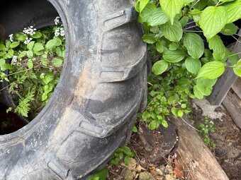 380/85 r24 - 2