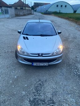 Peugeot 206cc 1.6 16v 80kw. - 2