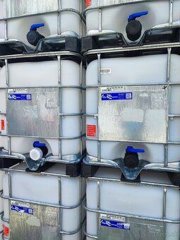 Predám potravinárske 600l ibc kontajnery - 2