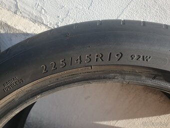 Predam letnu sadu pneu Dunlop Sport Maxx rt - 2