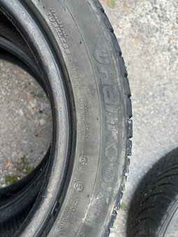 Hankook winter 205/55/R16 - 2