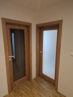 Pomocne / Montážne / Stavebne - 2