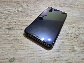 Iphone 11 pro 256gb v top stave s novou bateriou telefon bol - 2