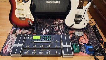 Fractal AX8 + Headrush FRFR112 + 2 x Boss FV - 2