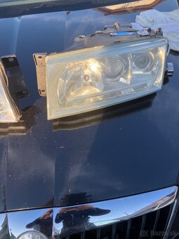 Predám svetla xenon svetla octavia 1 - 2