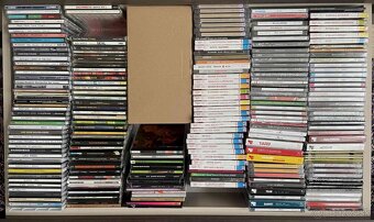 Predám zbierku cca 750 CD, kaziet, rock, pop, jazz, klasika - 2