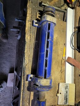 Predám hoblovaci valec - 2