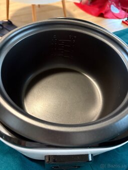 Predam ryzovar 10€ - 2