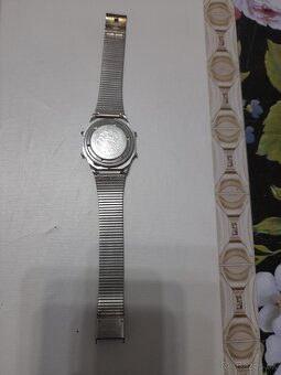 Digitálne hodinky - 2