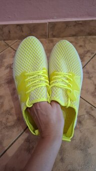 Zlte neonove tenisky - 2