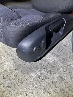 Sedadlá VW Passat B6 - 2