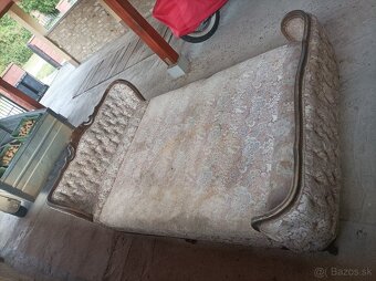 Starožitnu postel - 2
