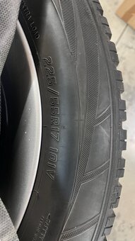 Pneumatiky 225/55 R17 zimné - 2