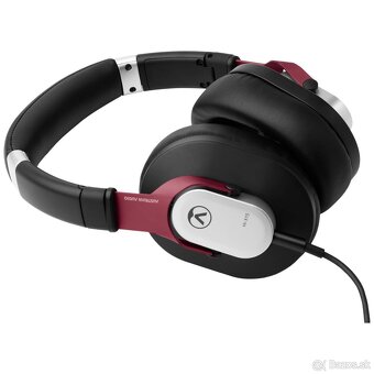 Austrian Audio Hi-X15 - 2