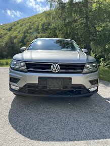 Volkswagen Tiguan 2.0 TDi 4MOTION/DSG/ACC/LED - 2
