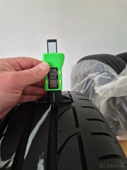 BMW Letne pneu runflat 225/55/17 97w - 2