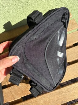 Kellys KLS Wedge Eco taška na rám, 1.3 l, čierna - 2