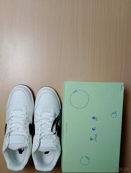 Off White OOO - 2