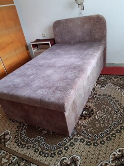 Darujem celočalúnenú posteľ - 2