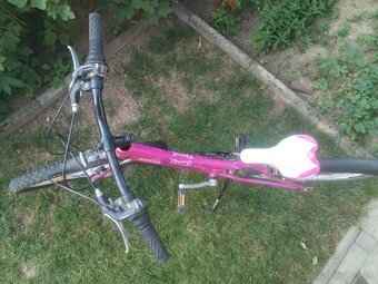 Dievčenský bicykel 24" - 2