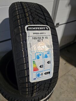 Nové Zimné Pneu Semperit 185/55 R15 - 2