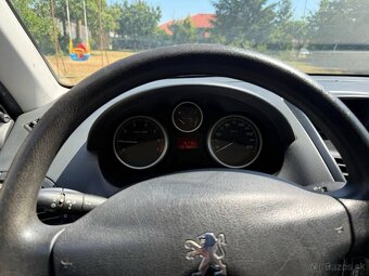 Peugeot 206+ - 2