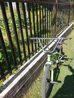 bmx bicykel zeleny - 2