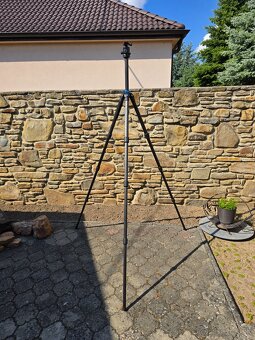 Benro Mach3 9X CF Series 4 Extra Long Tripod - 2