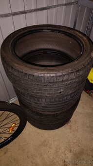 Letné gumy 215/45 R18 - 2