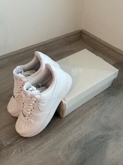Nike Air Force 1 - 2