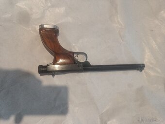 Malorážková pištoľ - 2