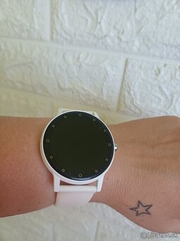 Biele inteligentné hodinky-NOVÉ - 2