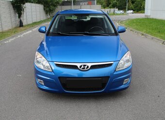 Hyundai i30 1.6 CRDi Comfort - 2