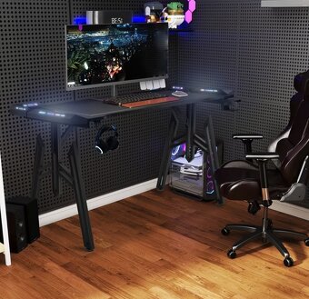Herný PC stôl s LED - 2